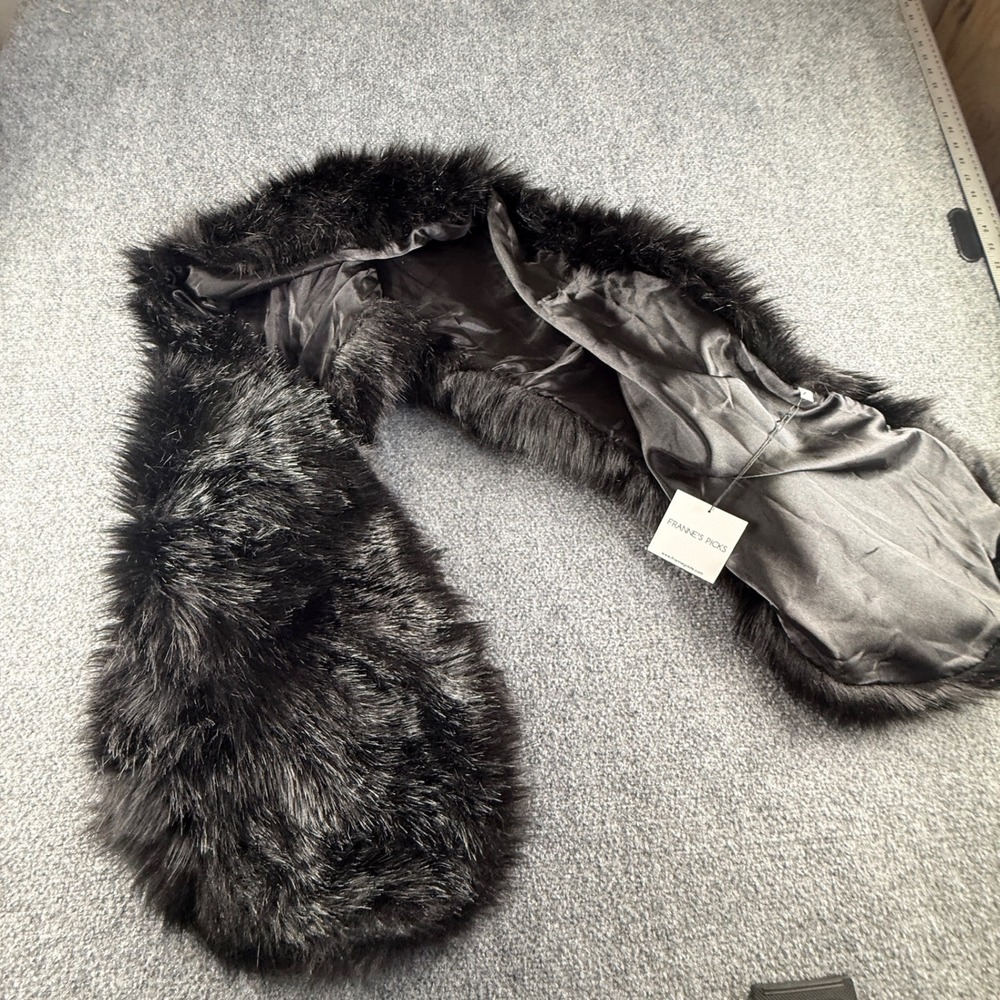 Franne Golde Frannes Picks Black Faux Fur Stole Wrap Satin Lined New